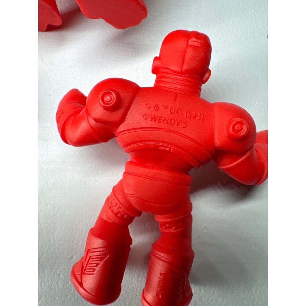 5 Wendy's Kids Meal Toys DC Super Heroes Mini Figures Red - Picture 7 of 8
